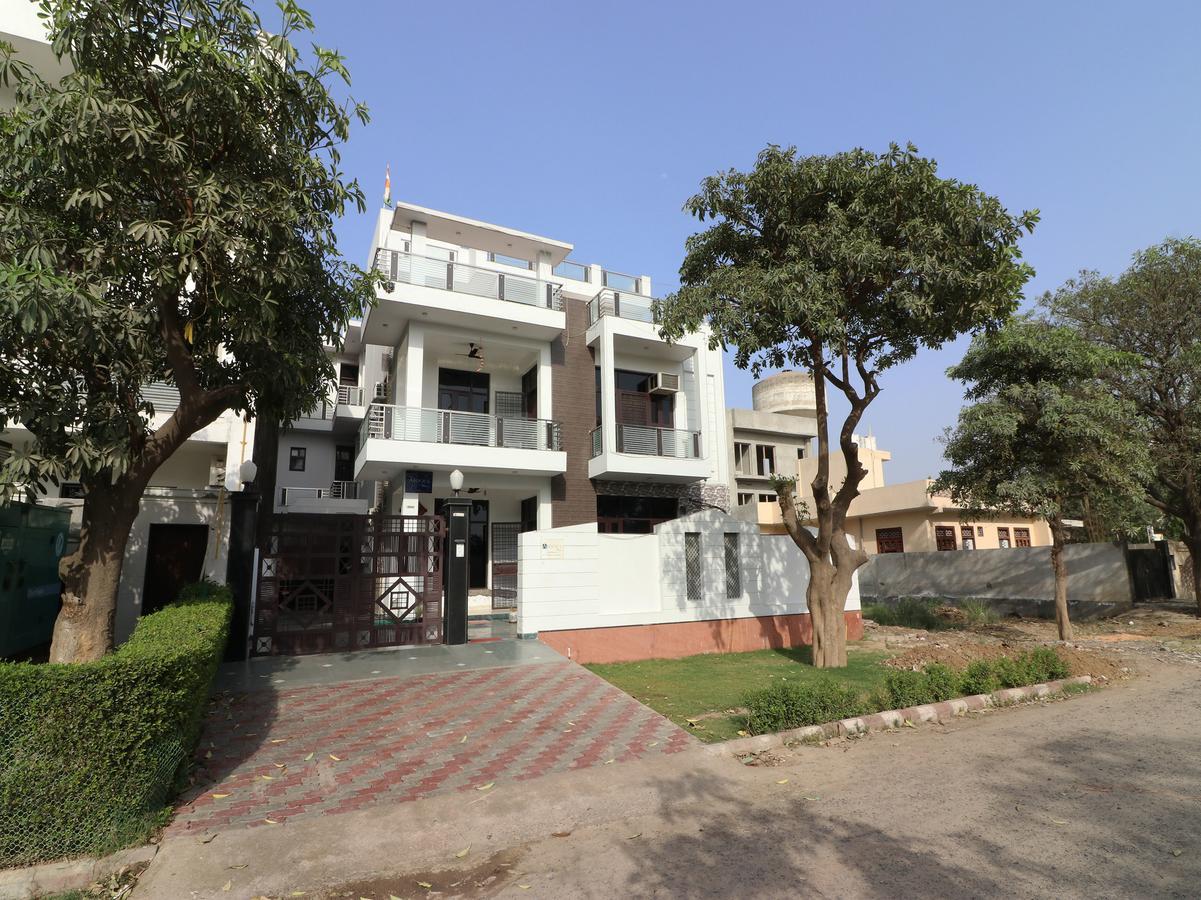 The Abodes House Hotel Грейтър Нойда Екстериор снимка