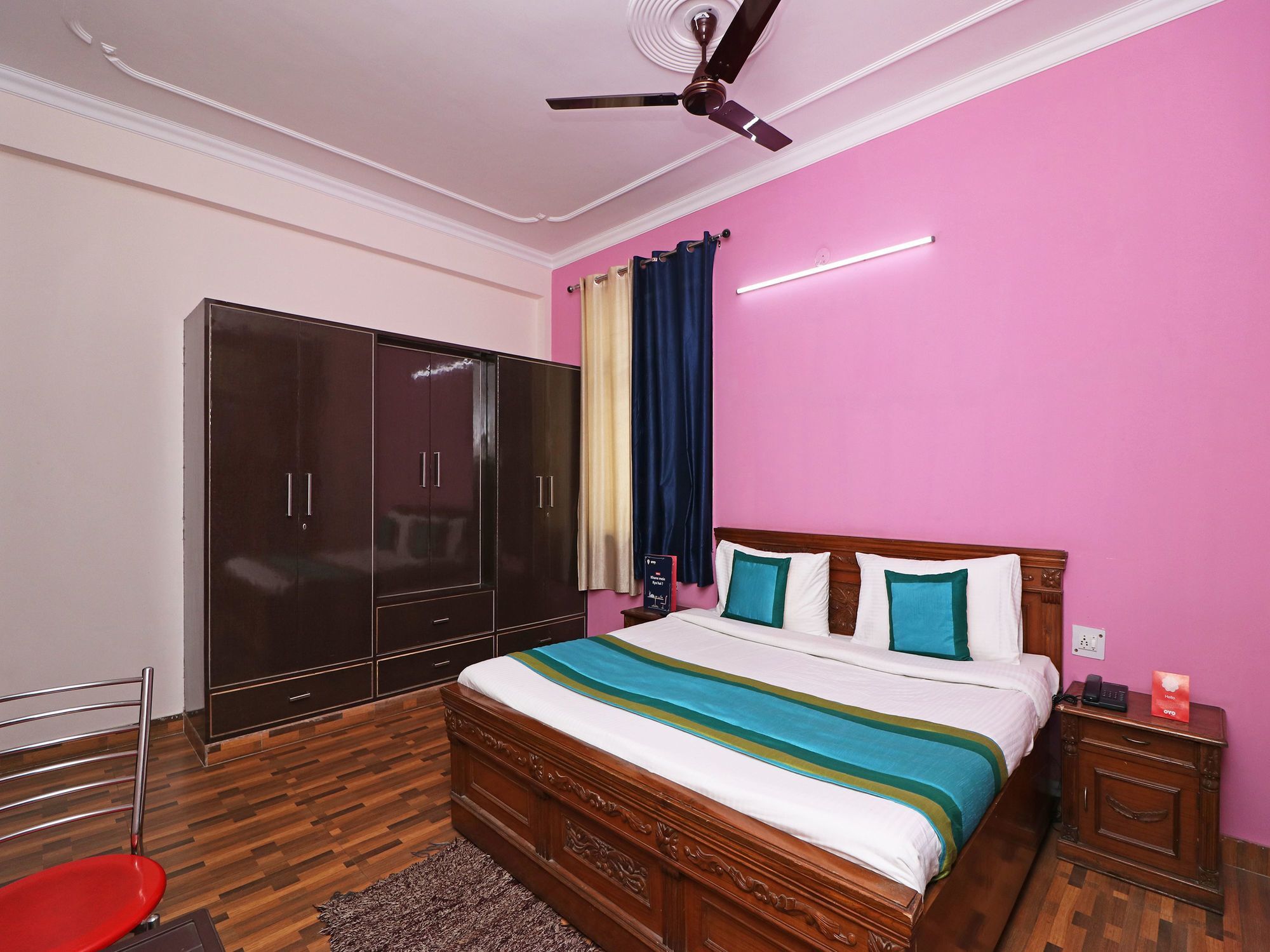 The Abodes House Hotel Грейтър Нойда Екстериор снимка